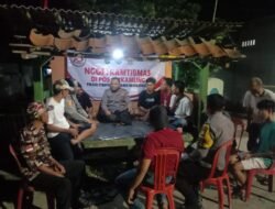 Polsek Pebayuran Ngopi bareng dengan Kamtibmas Memberikan arahan dan Edukasi Agar Cipta Kondusif