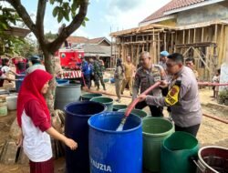 Tanggap Keluhan Warga, Polres Lampung Selatan Salurkan Air Bersih ke Desa Babatan, Katibung