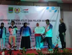 Pemkab Bekasi Salurkan Bonus Atlet – Pelatih Prestasi