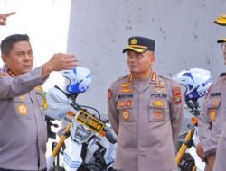 Kapolda Serta Pati Metro Tinjau Arus Balik di Pospam KM 25B Tol Jakarta-Cikampek, Kapolres Metro Bekasi Dampingi