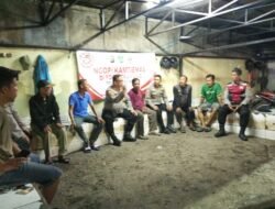 Kapolsek Serang Baru Ngopi Bersama Masyarakat Dalam Rangka Acara Giat Ngopi Kamtibmas