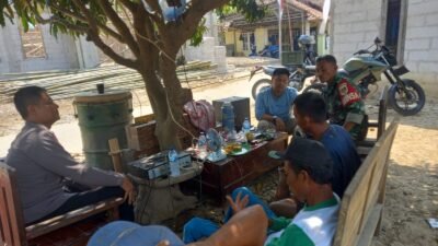 Kapolsek Pebayuran Berikan Arahan  Pada Anggota  Untuk Terus Giat  Operasi Berantas Jaya 2025 di Setiap Wilayah Desa.
