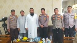 Kapolsek Pebayuran Kunjungi Ponpes Hidayatunnajah, Ajak Peran Aktif dalam Bhakti Sosial HUT Bhayangkara