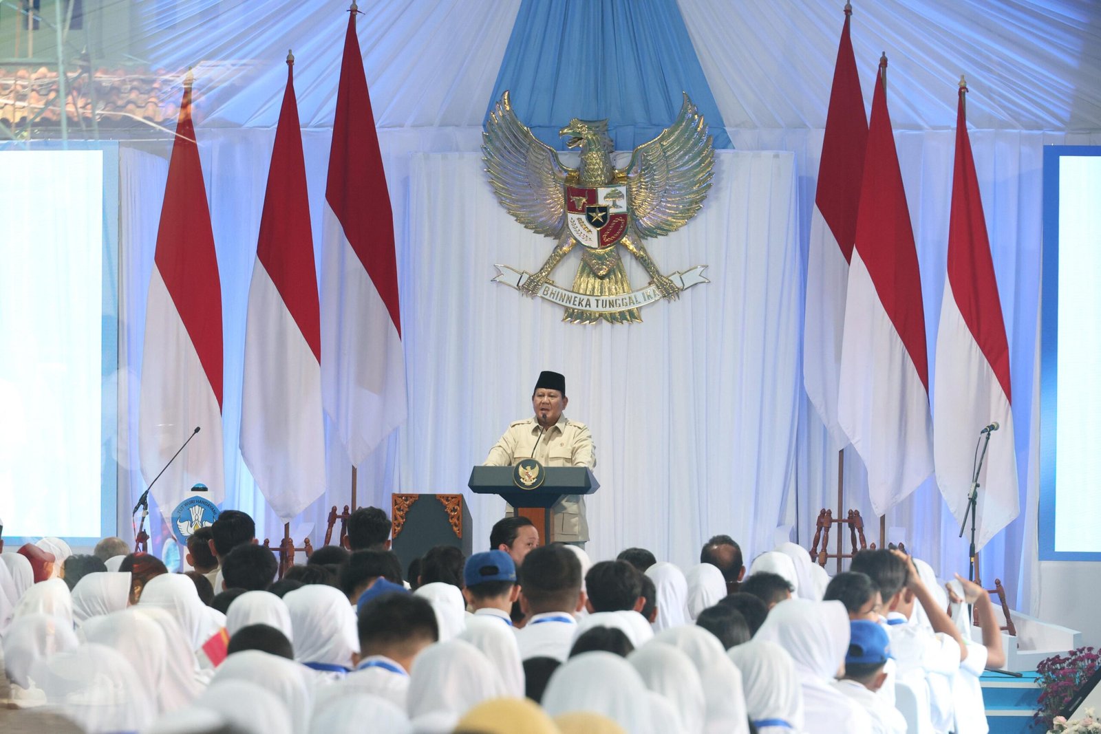 Dukung Kebijakan Pusat, Wakil Wali Kota Bekasi Hadiri Peluncuran Digitalisasi Pembelajaran oleh Presiden Prabowo