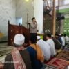 Safari Kamtibmas Jelang Jum’at, Aipda Mardi Suryadi Ajak Warga Karang Reja Jaga Kondusifitas Ramadhan