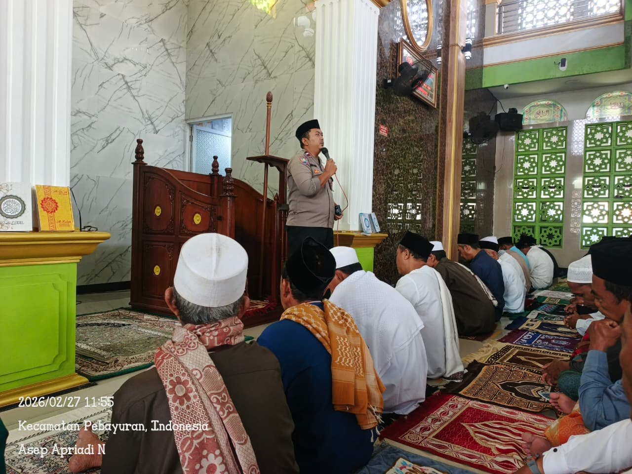Safari Kamtibmas Jelang Jum’at, Aipda Mardi Suryadi Ajak Warga Karang Reja Jaga Kondusifitas Ramadhan
