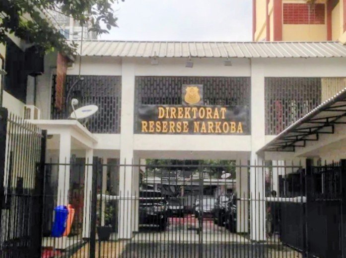 Ditresnarkoba Polda Metro Jaya Amankan Ratusan Gram Sabu dari Dua Lokasi