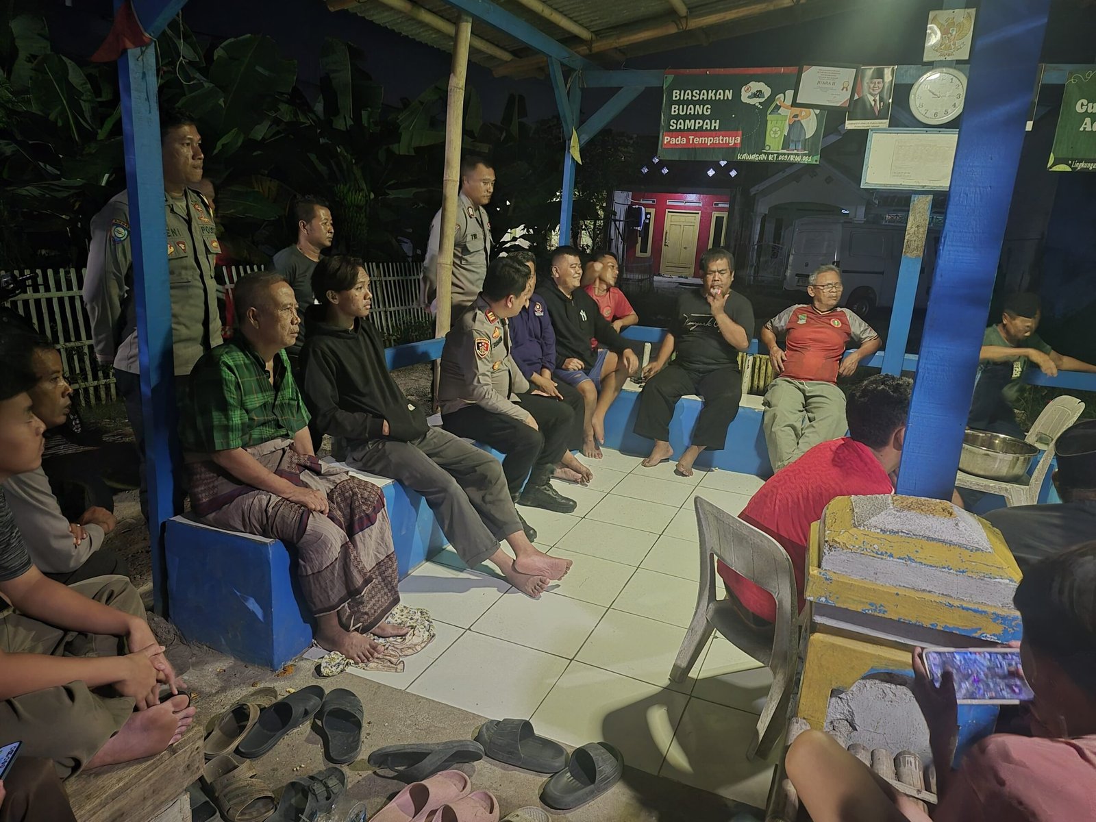 Kapolsek Pebayuran Turun Langsung ke Tengah Warga, JAGA Bekasi On The Spot Perkuat Kamtibmas