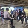 Jaga Bekasi On The Spot, Polsek Pebayuran Perkuat Sinergi Kamtibmas Bersama Warga Karangjaya
