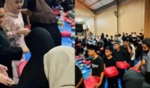 Anggota DPRD Kabupaten Bekasi Putri Ramadhanty menyerahkan bingkisan dan santunan kepada anak yatim dalam kegiatan Jumat Berkah di Taman Sentosa, Cikarang Selatan.